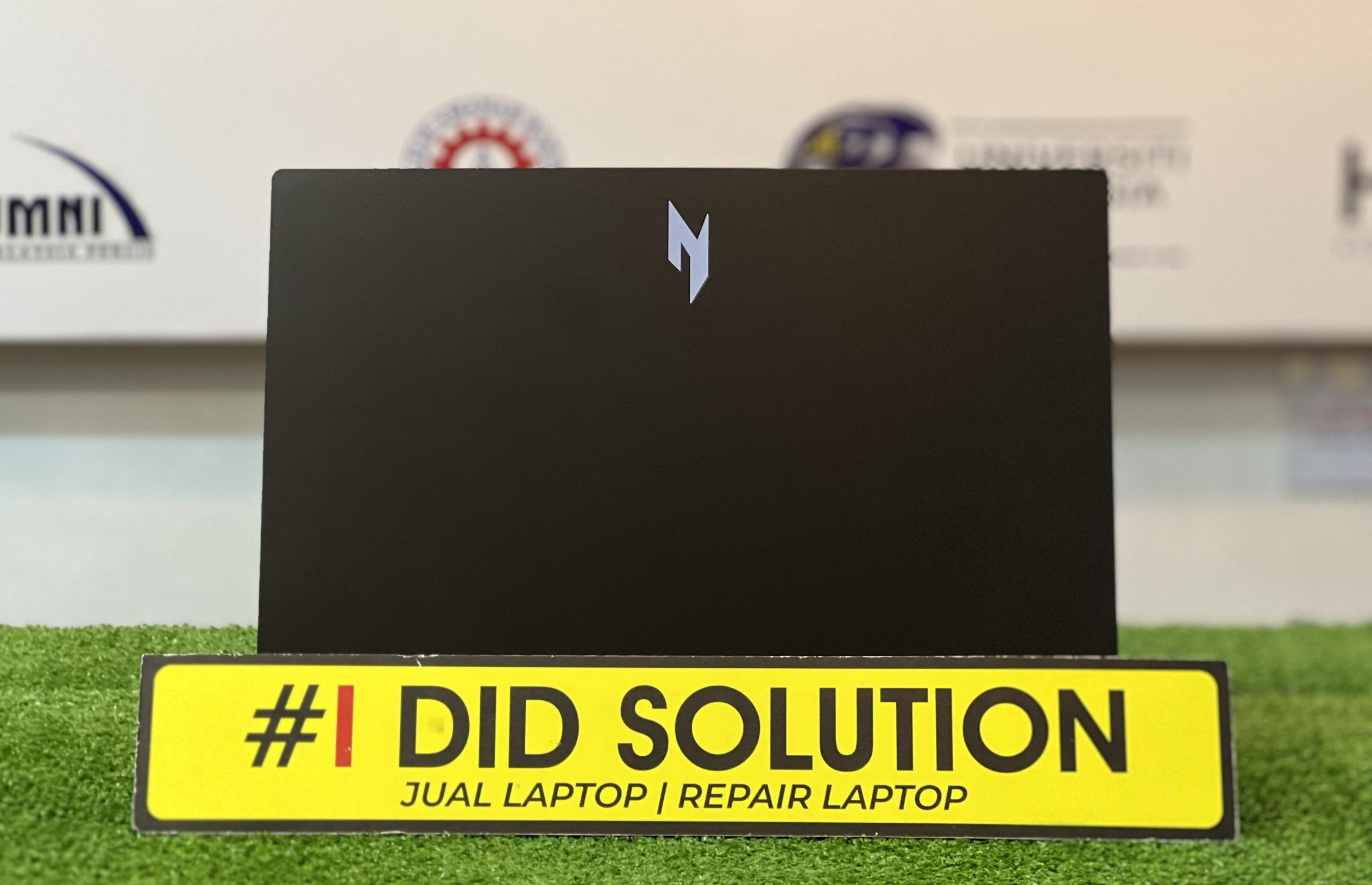 ACER NITRO V15 - Image 3