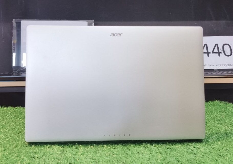 ACER ASPIRE LITE 15 - Image 2